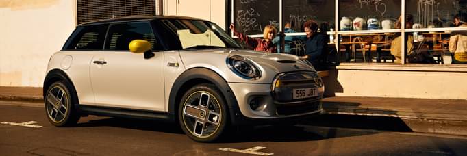 MINI offers 5,000 free electric miles in OVO Energy partnership
