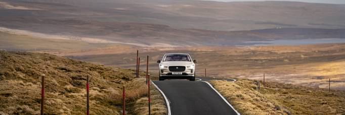 Jaguar I-PACE completes Everesting Challenge on a single charge