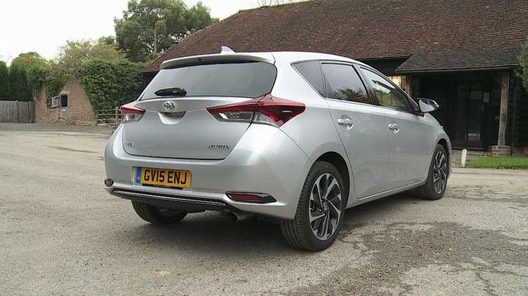 EVEN SMARTER SENSIBILITY' - Toyota Auris (2015 - 2019) Independent Used  Review (Ref:211890)