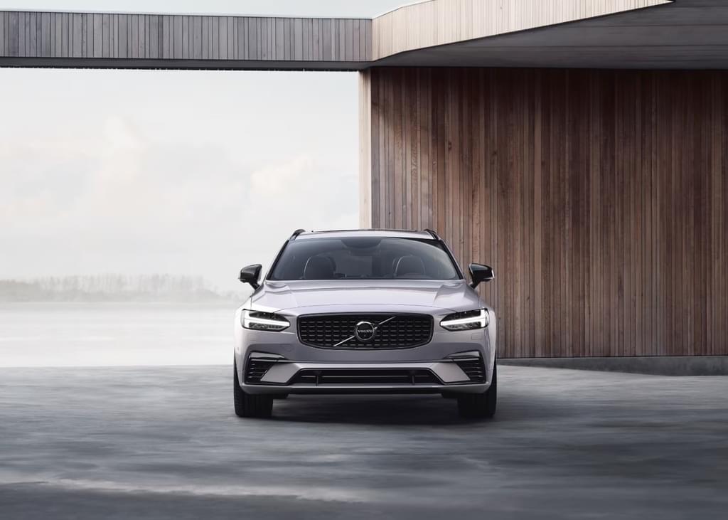 V90