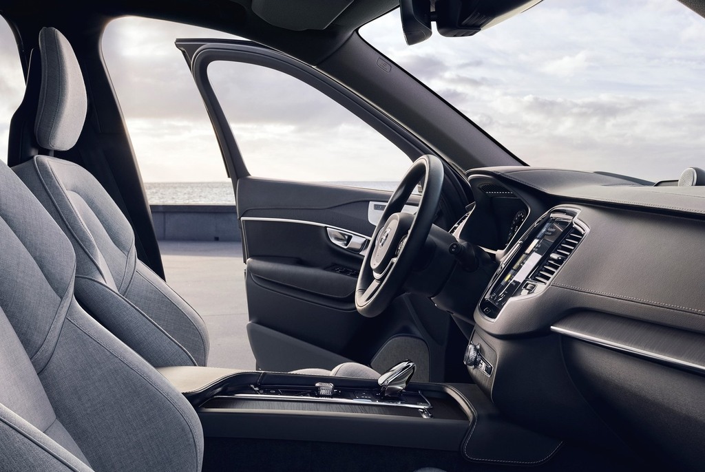 Volvo XC90 interior Volvo XC90 interior