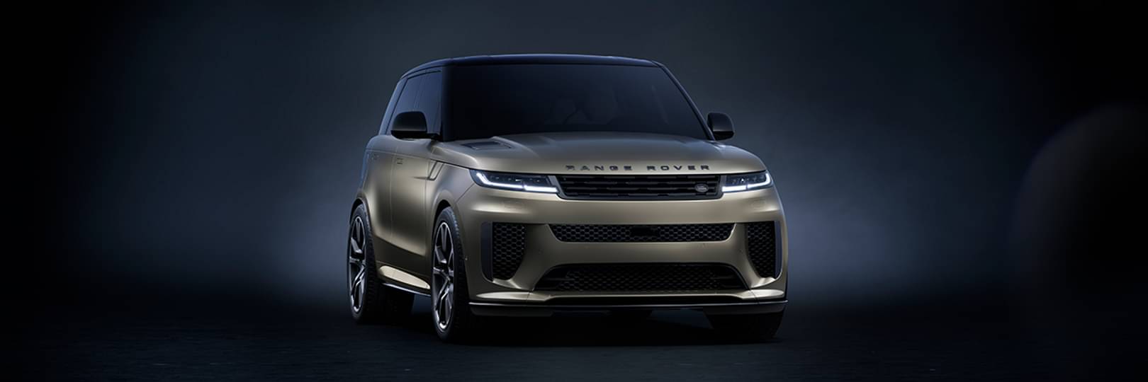 Double win for Range Rover at Auto Trader New Car Awards 2024