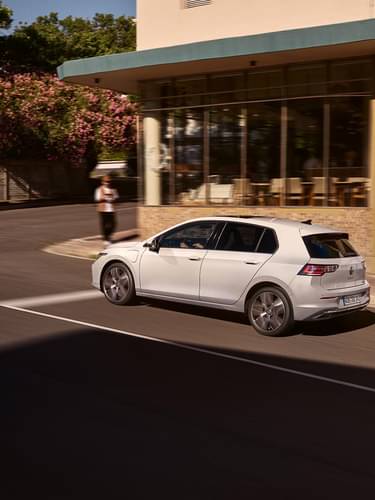 Hybrid Champion: Volkswagen Golf eHybrid