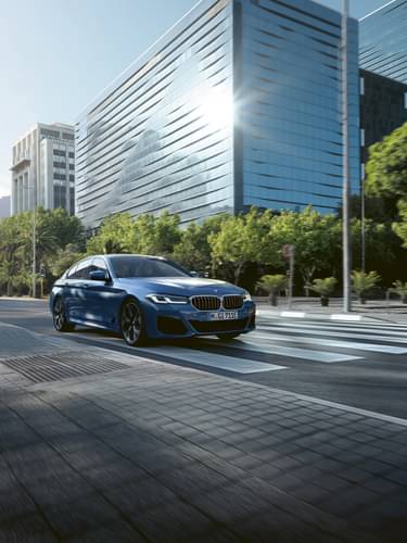 Built with performance and luxury in mind - the BMW 5 Series