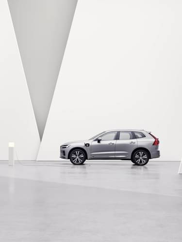 Volvo XC60 | Our smart midsize SUV