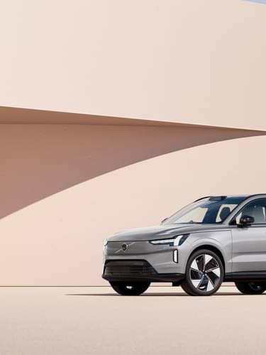 The new fully electric Volvo EX90 | Coming soon