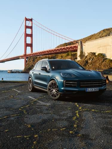 New Cayenne offer from Porsche Centre Hull.