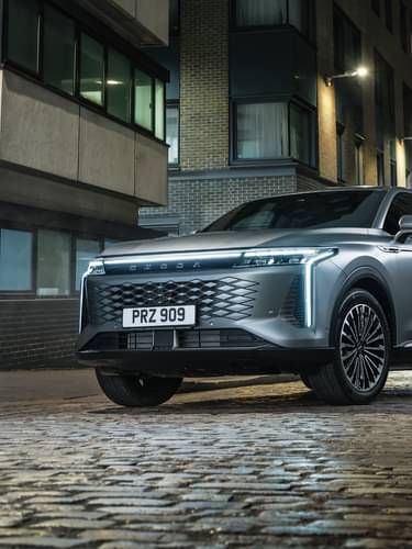 All-New OMODA 9: Take a test drive and get £500 off