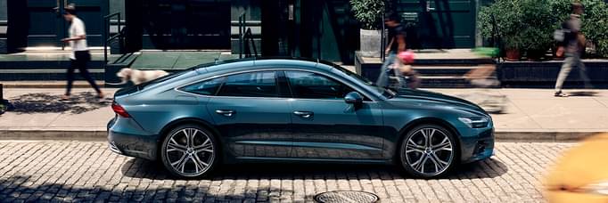 Luxurious by design. The all new A7 Sportback.