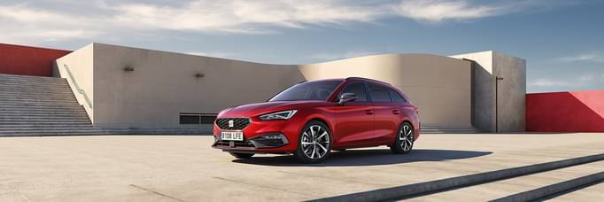 New SEAT Leon wins What Car? Group test with five-star score