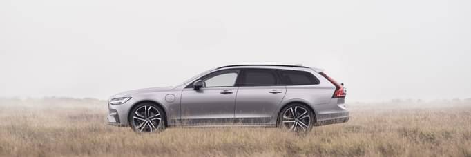 The Volvo V60 and V90 are making a comeback.