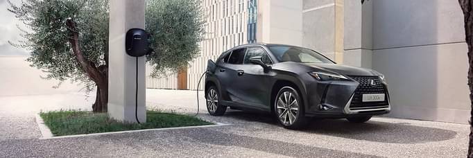 All-Electric Lexus UX 300e: Luxury compact SUV