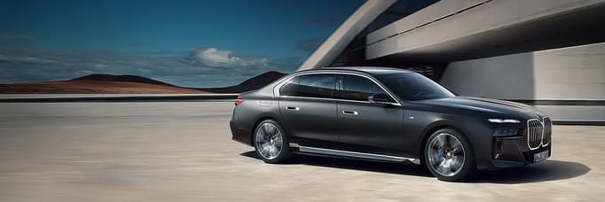Precision engineering with visionary design - the BMW 7 Series