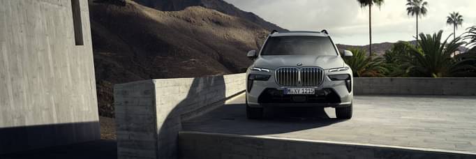 The BMW X7. Luxury without limitations.