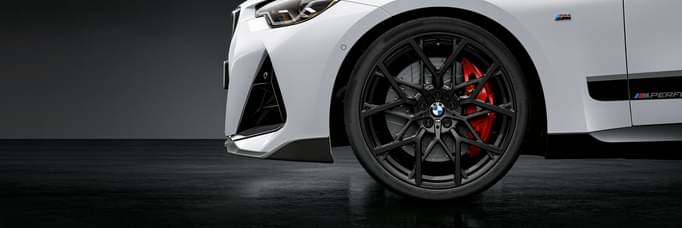 Discover BMW M Performance Packs