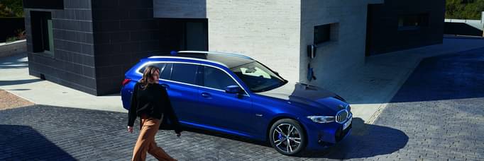 Enhanced new BMW 3 Series Touring offer