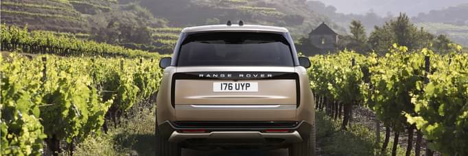 New Range Rover: Peerless refinement and luxury 