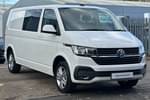 2024 Volkswagen Transporter T32 LWB Diesel 2.0 TDI 150 Highline Kombi Van DSG in Candy White at Listers Volkswagen Van Centre Worcestershire